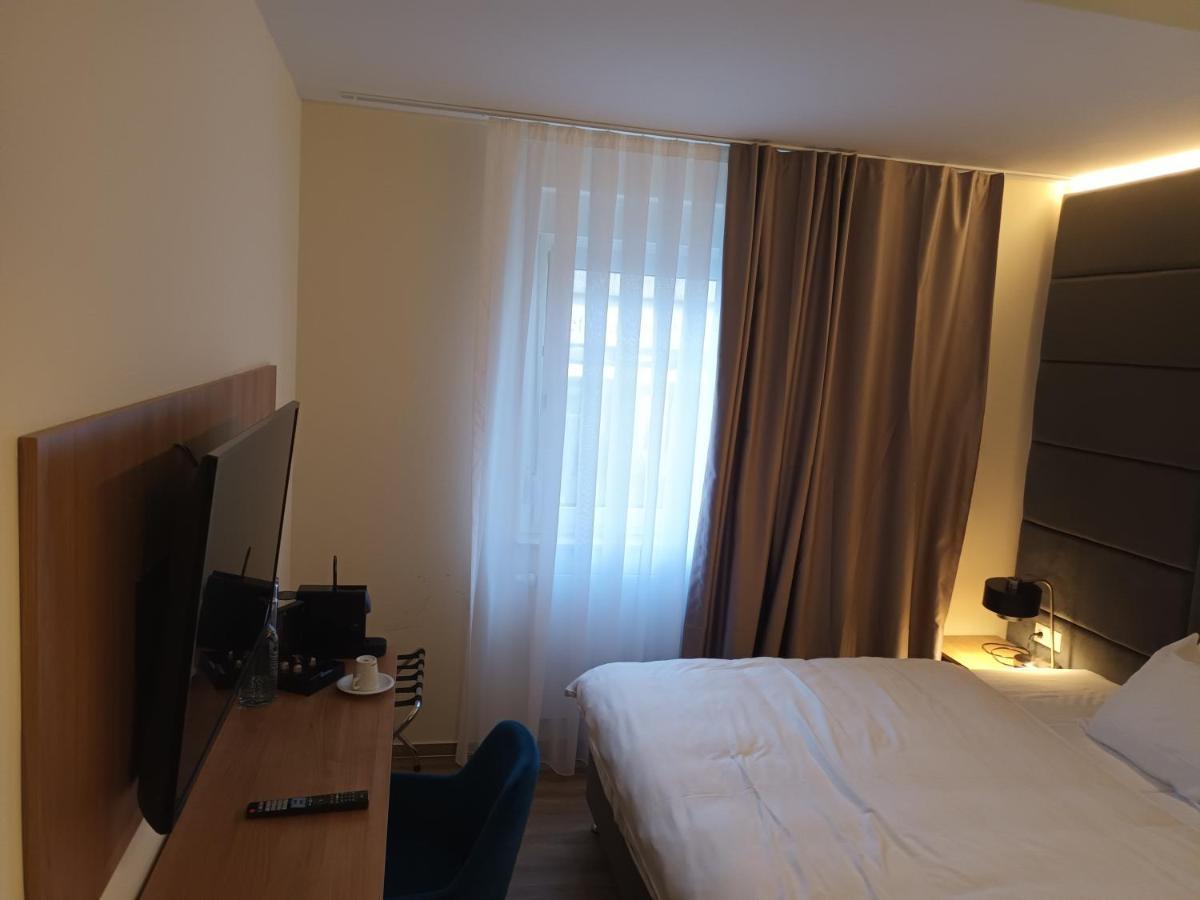 O&O Hotel Oberursel Zentrum Luaran gambar