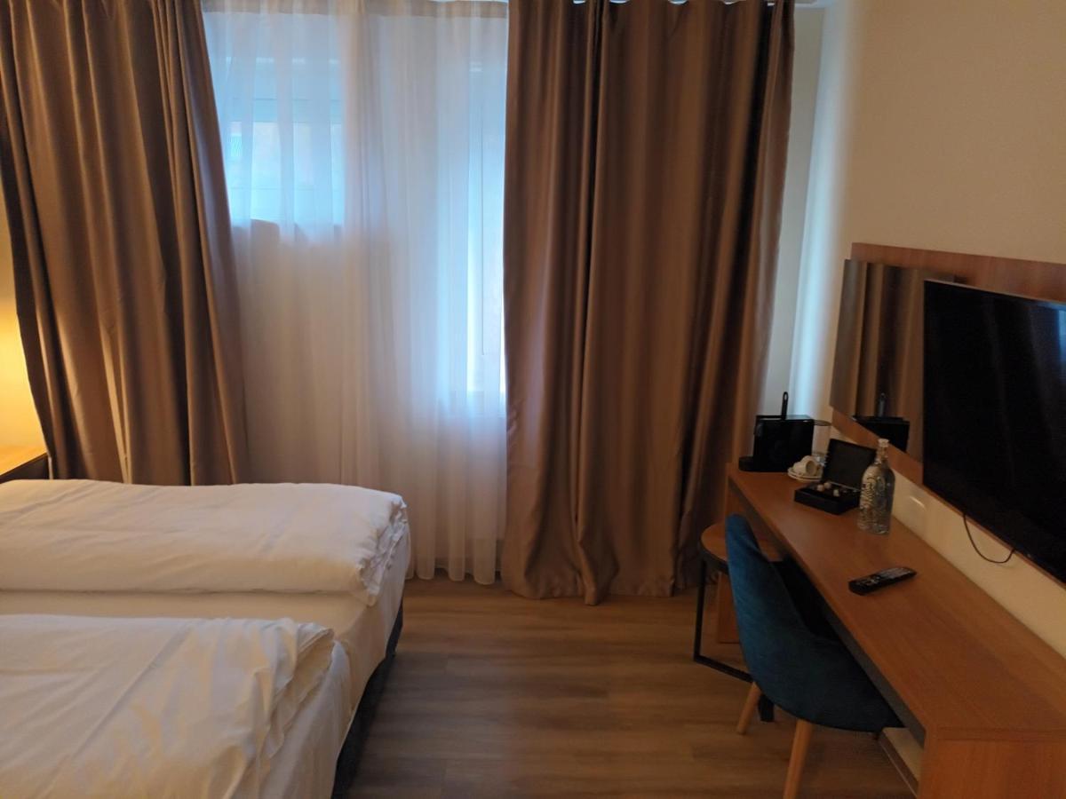 O&O Hotel Oberursel Zentrum Luaran gambar